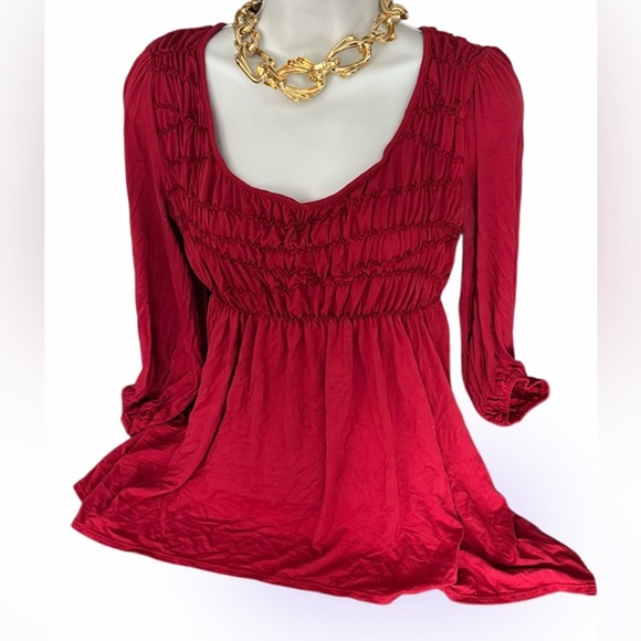 Max Studio Elegant Red Women's Top - Picture 1 of 11